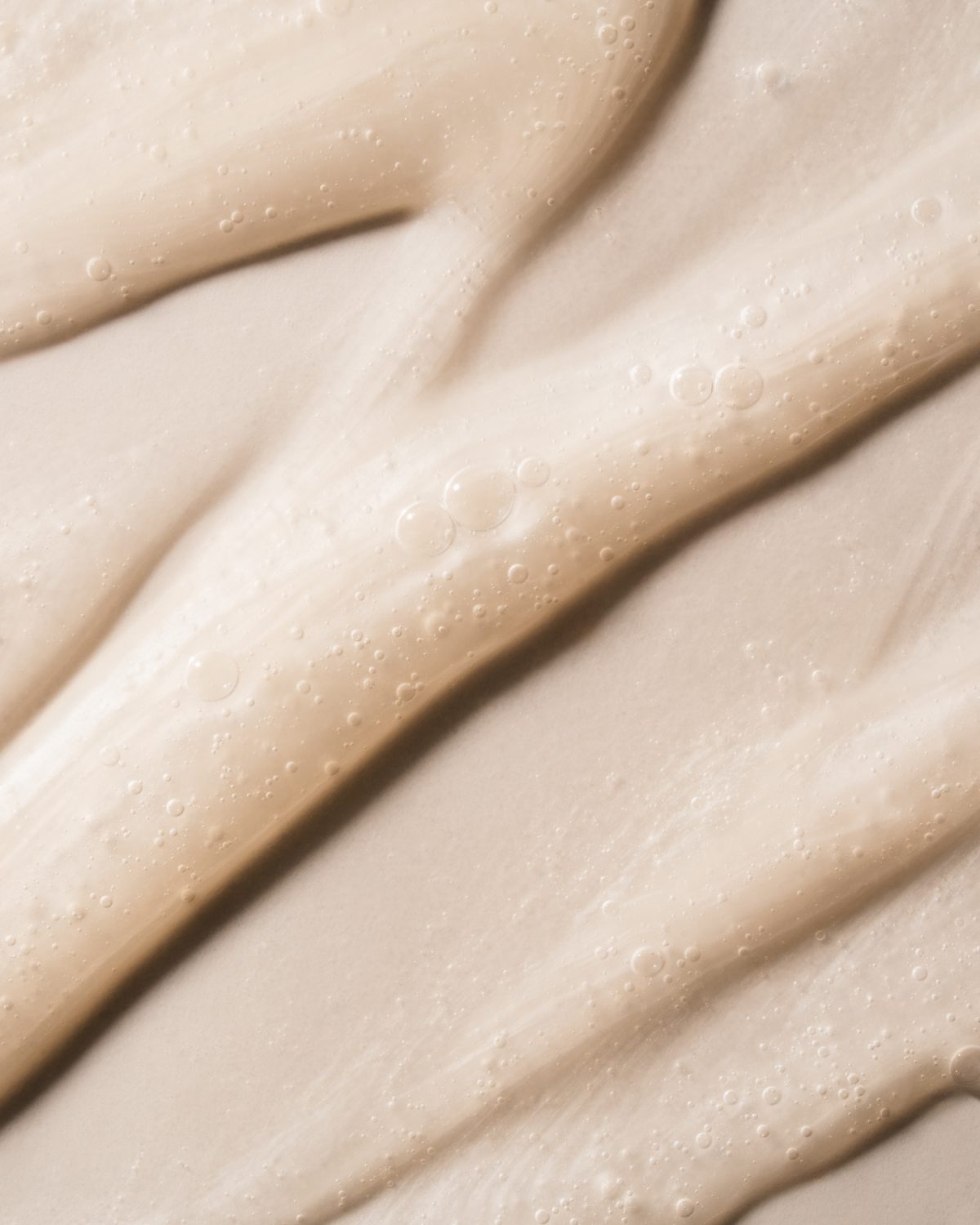 NATULIQUE_WETLINE_NOURISHING_HAIRWASH_TEXTURE_4x5