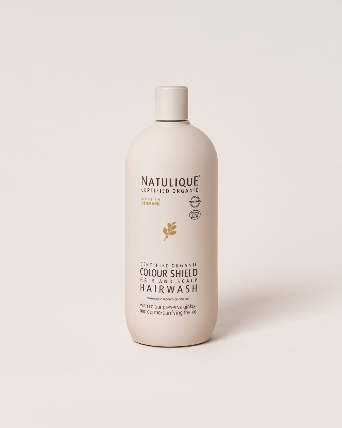 minimalistic-photography-soft-lighting-hairwash